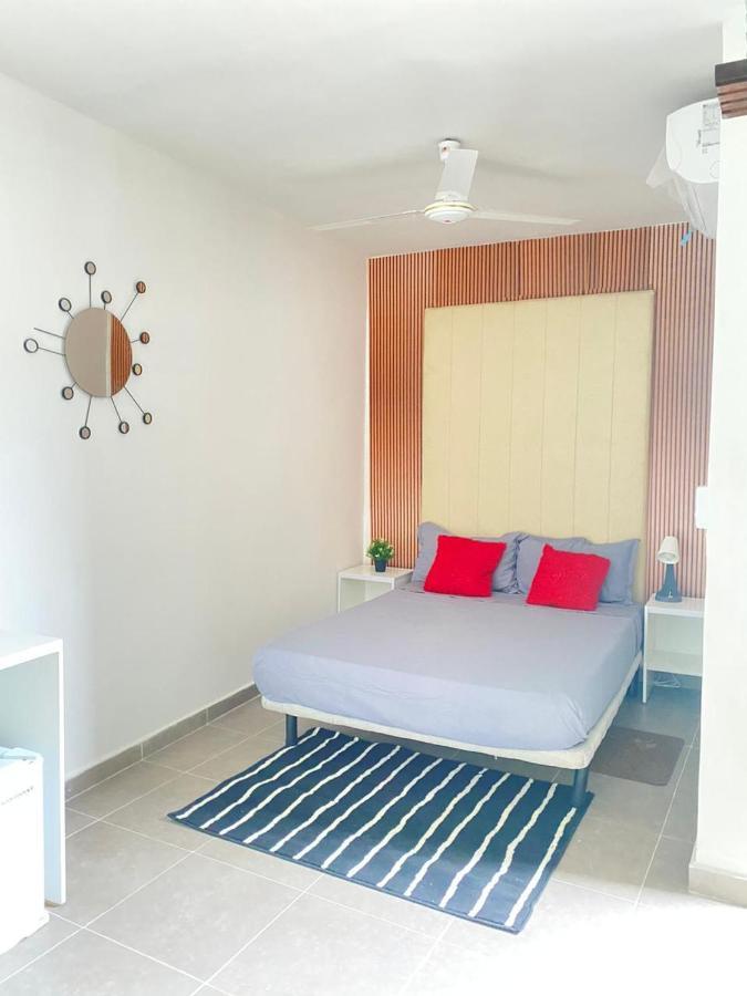 Quarto Nº8 Luma - Central Praia Esterno foto